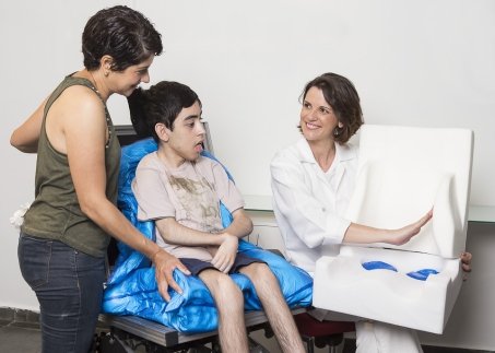 MOSTRANDO SISTEMA ASSENTO ENCOSTO.jpg