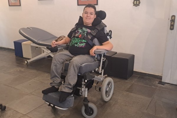 Cadeira de Rodas Adaptada para Escoliose: O que fazer antes e depois da cirurgia de correção da coluna Cadeira de Rodas Adaptada para Escoliose: O que fazer antes e depois da cirurgia de correção da coluna