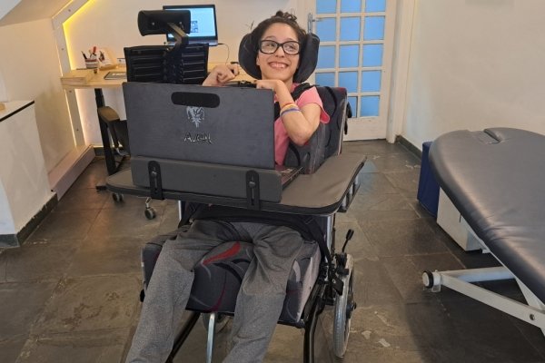 Cadeira de Rodas Adaptada para Paralisia Cerebral: O Caso da Francisca